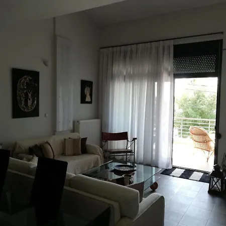 Beachfront Casual Luxury In בית נופש טורוני